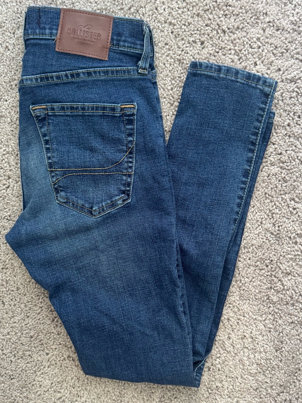 Hollister Men's Dark Blue Skinny Jeans